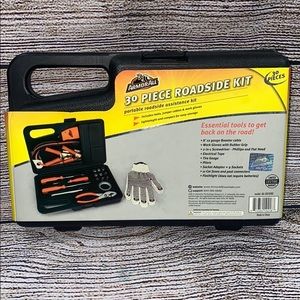 Armor All 30 Piece Roadside Kit